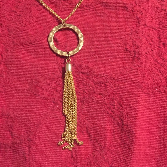 Necklace with tassel - Picture 2 of 5